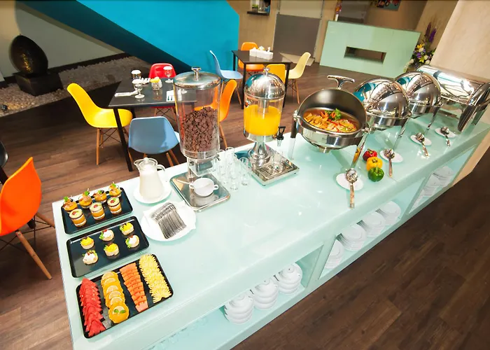 Idoop Hotel By Prasanthi